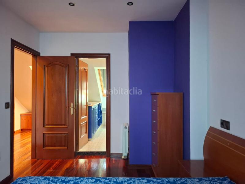 Foto 156023fc-4ea7-4f8d-849c-4bed3c783ccf. Dúplex amb calefacció a El Natahoyo Gijón