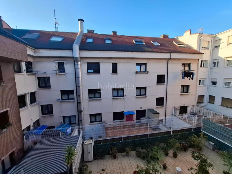 Foto d76cf1f2-2c28-495f-bfbb-f6b3014cfd3a. Dúplex amb calefacció a El Natahoyo Gijón