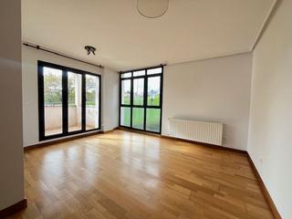 Affitto Appartamento  Mar cantabrico. Piso en alquiler en viesques, 3 dormitorios.