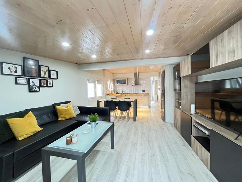 Foto baee2a14-2ad4-45cc-ae66-989708b99738. Location attique dans Centro Gijón