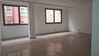 Büro in La Calzada