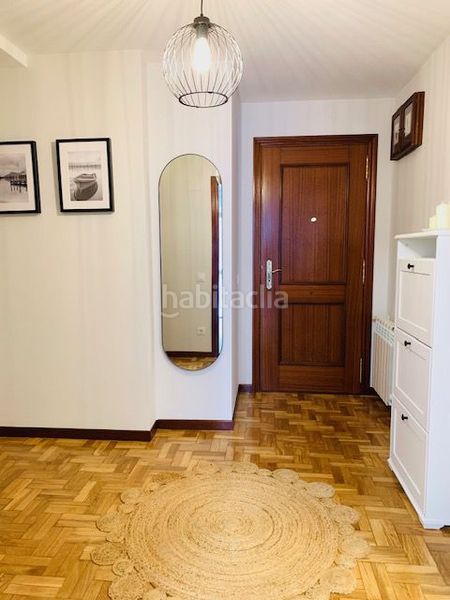 Foto 93eaea23-5d12-4000-a354-8b762aaf6e3f. Rent flat with heating in Centro Gijón