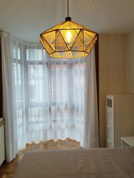 Foto f46a2f39-a596-44ba-82d9-44344eb3adf3. Rent flat with heating in Centro Gijón