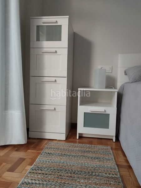 Foto f50fe449-1211-401c-9e21-99d9e975030d. Rent flat with heating in Centro Gijón
