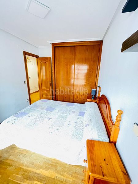 Foto cee59a09-4d70-405e-b615-eb128ed9bd21. Apartament amb calefacció a Llano Gijón