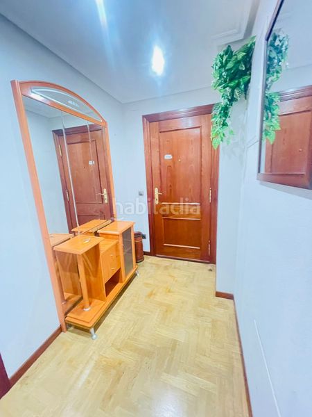 Foto fe1178ca-139e-4480-9d1f-742ef58f0187. Apartament amb calefacció a Llano Gijón