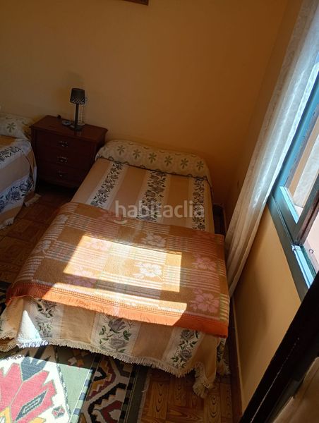 Foto 968b0e8a-c6f7-49d8-81fa-334e48982a23. Casa adossada amb calefacció a Pravia