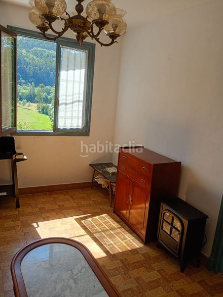 Foto f5ae73a8-c5f3-4a75-9858-60634b0addbd. Casa adossada amb calefacció a Pravia