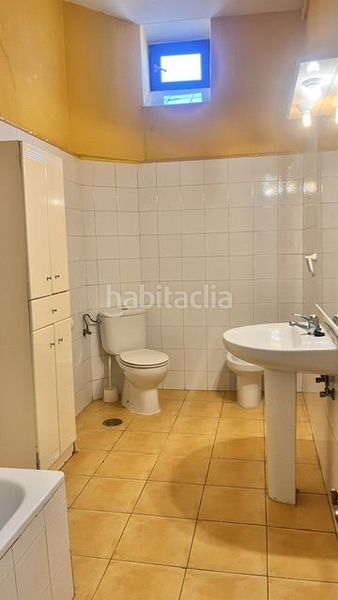 Foto cbaea3fe-e66d-49bb-af7e-eb74f380c898. Flat in Centro Gijón