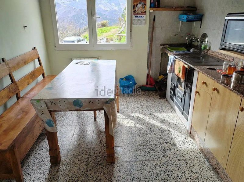 Foto 688ddecc-c36e-494c-9ad0-9bb796d000a5. Casa a Grandas de Salime