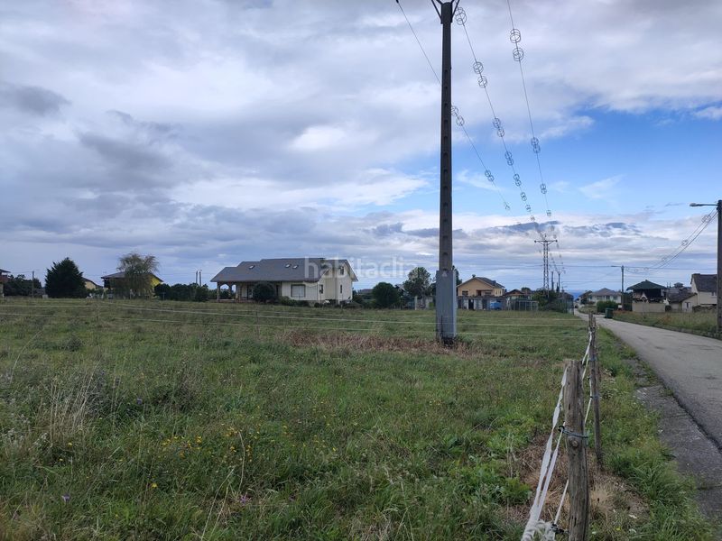 Foto f34fd6e6-a26d-4504-aeb2-7b48b0a457fc. Terreny residencial a Valdés
