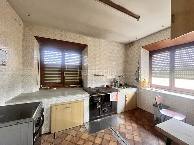 Foto 11116d45-c92c-49db-b1e7-1f7113fb83b0. Casa amb aparcament a Tazones - Argüero Villaviciosa
