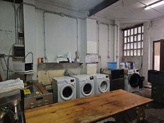 Geschäftsraum in Cimadevilla. Local com. en venta en centro  cimadevilla.
