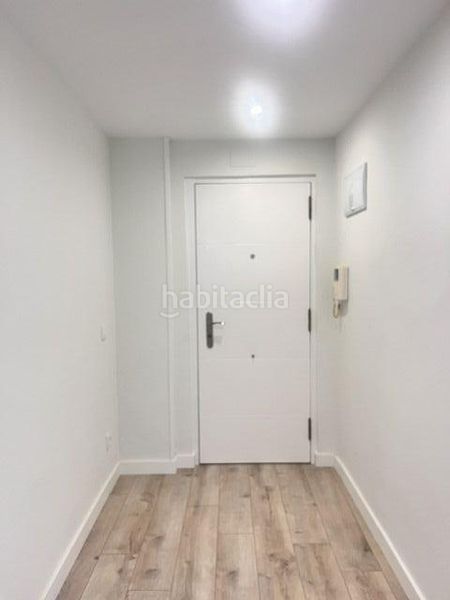 Foto 299386a2-f5bc-427d-819b-5b7c26fbe63f. Rent flat with heating in Centro Gijón