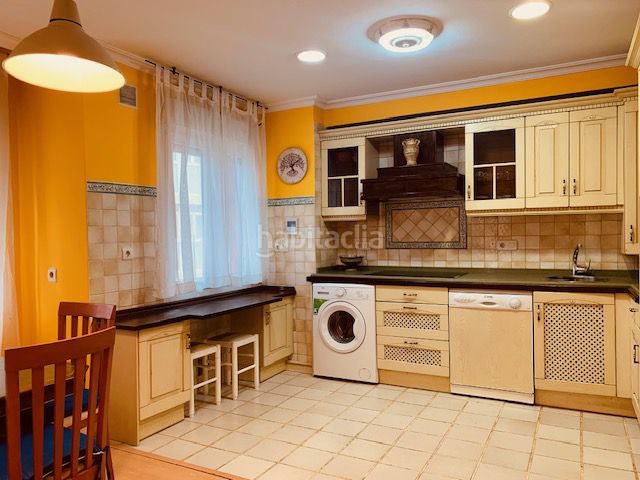 Foto b2b46899-f97b-4968-bd40-0617bfbd8b63. Rent flat with heating in Laviada Gijón