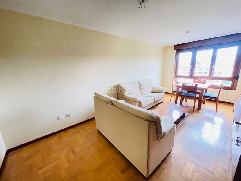Foto 65896622-c2e1-42a4-99f8-6fbd85c23e22. Rent flat with heating parking in Ceares Gijón