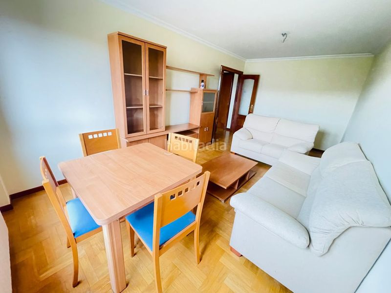 Foto 760dfd53-ce85-4675-99c1-38ae1ab89384. Rent flat with heating parking in Ceares Gijón