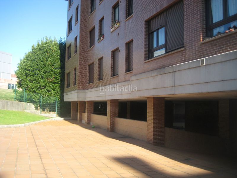 Foto cd25bee4-0315-4a8e-ab7e-84f9a7d99b05. Rent flat with heating parking in Ceares Gijón