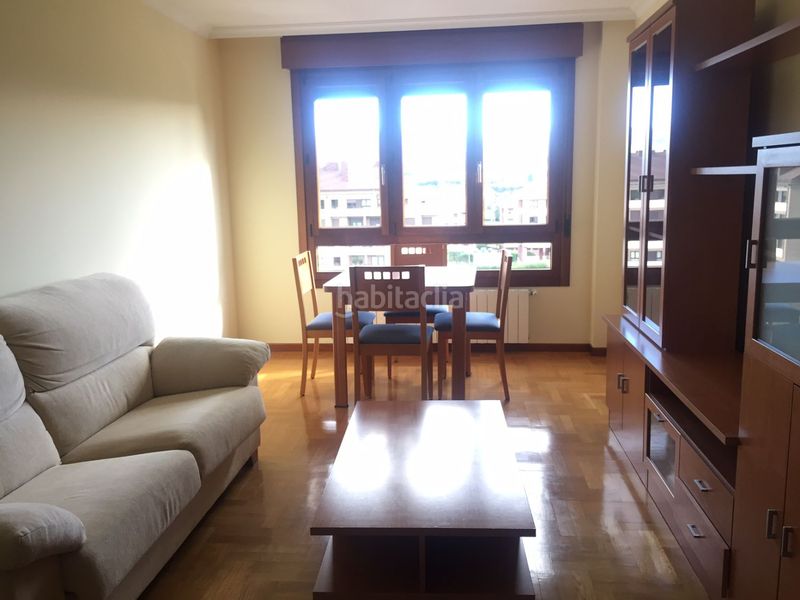 Foto e4130328-cb20-44c7-9485-936d76fbc5ec. Rent flat with heating parking in Ceares Gijón