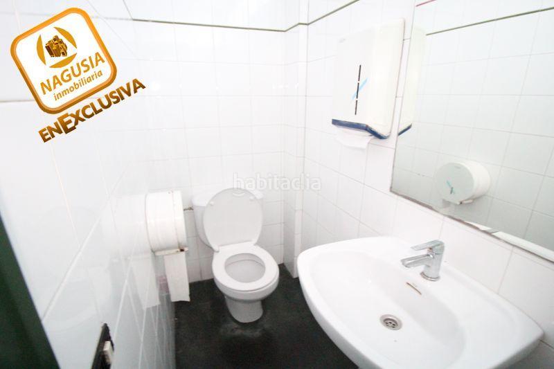 Foto 16777f44-ac2a-4ec9-8fb7-ae360fd45b0f. Local comercial en Centro-Ariz-Uribarri Basauri