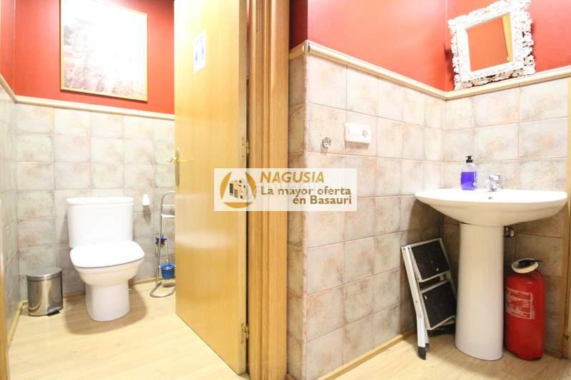 Foto 982be6c7-3fea-47a4-b4e1-122eed3e79c8. Local comercial en Urbi Basauri