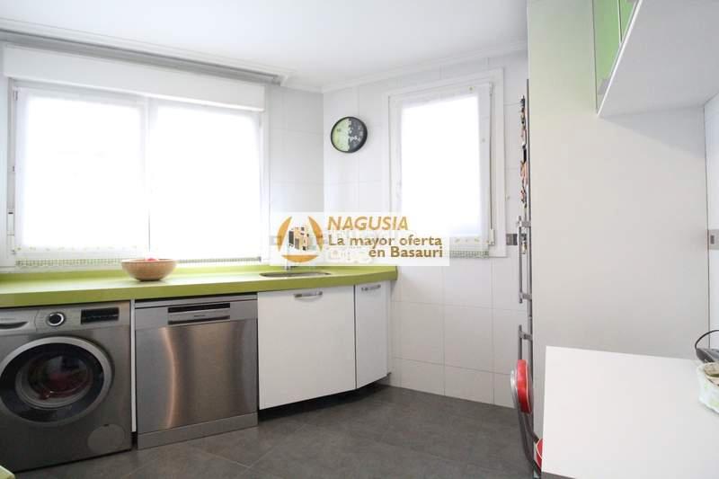 Foto 01ef3763-9c8d-461b-a4df-a1989dc67b23. Appartement avec chauffage dans Centro-Ariz-Uribarri Basauri