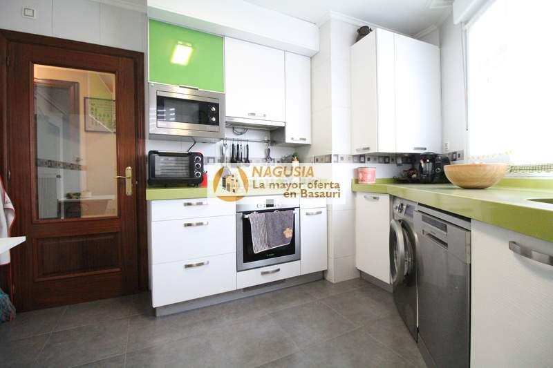 Foto 28c486aa-bcfb-4255-ab42-d20f1c0ce0e3. Appartement avec chauffage dans Centro-Ariz-Uribarri Basauri