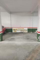 Aparcament cotxe a Kalero-Basozelai. Se vende parcela de garaje para el coche grande