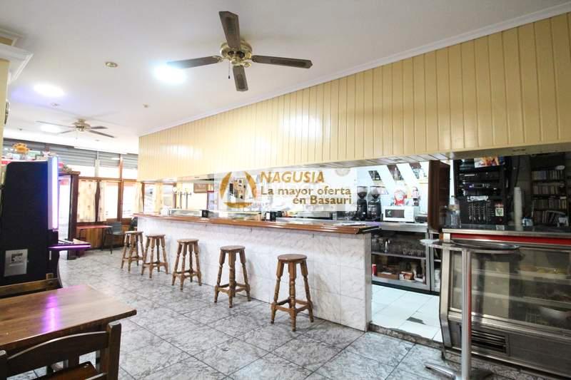 Foto a0276049-e995-4a7a-a3cb-102fc6ed0e1b. Local commercial dans Centro-Ariz-Uribarri Basauri