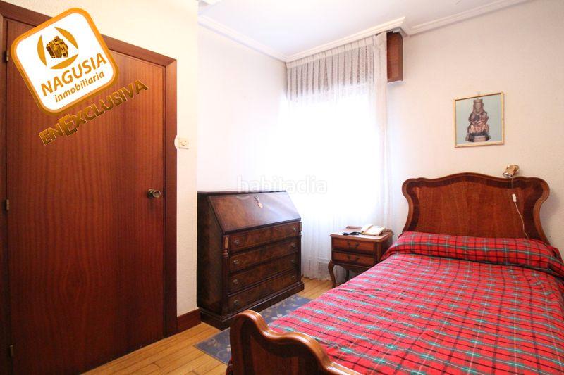 Foto 054cb13c-3c7c-4f49-bcc7-33273b28fa40. Flat with heating in Centro-Ariz-Uribarri Basauri