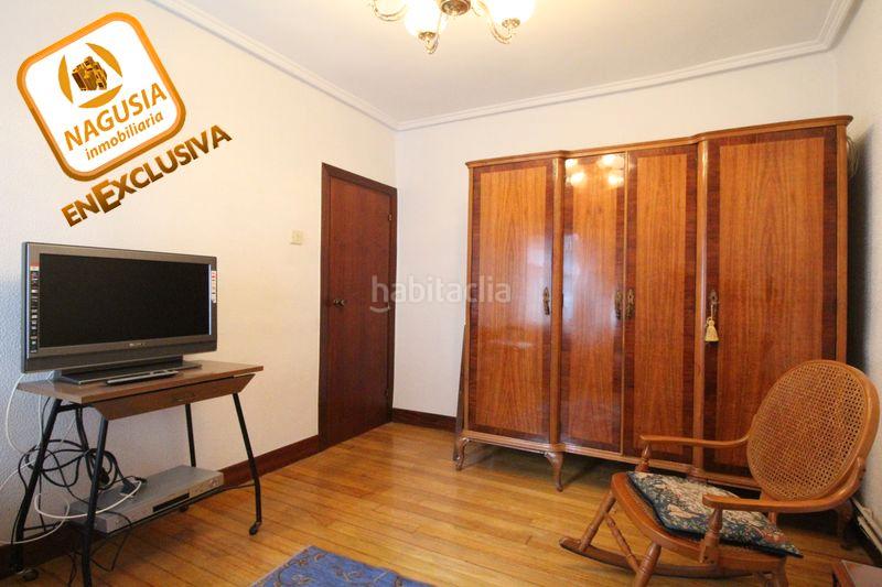 Foto 7b2a73f9-9a6f-4846-8fa0-1272fd0b21c9. Piso en Centro-Ariz-Uribarri Basauri
