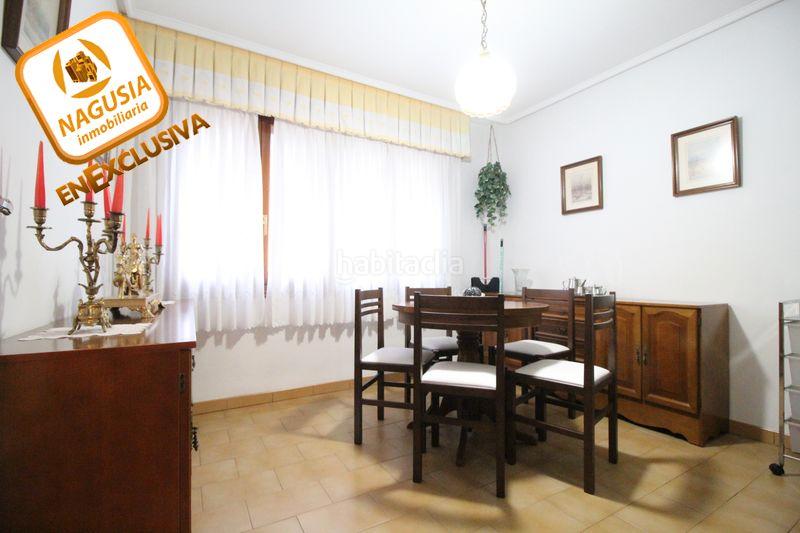 Foto ffb9c3ae-27d3-4d94-a448-55b3dd77763a. Piso en Centro-Ariz-Uribarri Basauri