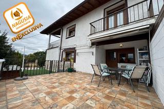 Casa a schiera in Galdakao