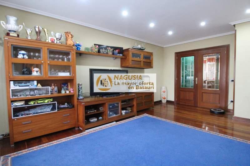 Foto 48966f3f-a65a-44b5-8797-f9c4222a5c53. Appartamento con riscaldamento parcheggio in Centro-Ariz-Uribarri Basauri