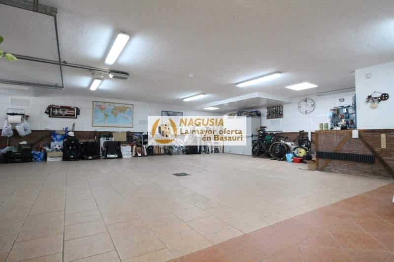 Foto 58dc6acd-ff97-43ad-9124-3299cb551452. Casa a schiera con riscaldamento parcheggio in Kalero-Basozelai Basauri