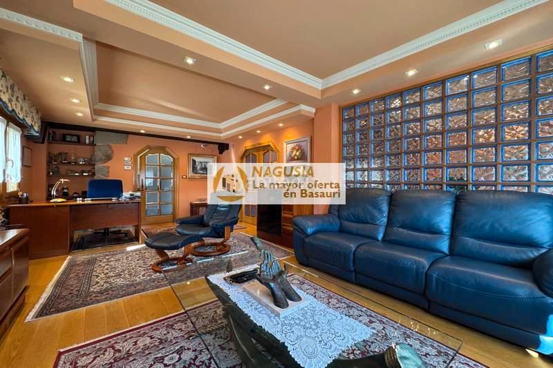 Foto 6f05026b-5ec8-441d-bd02-fd82c1ca800f. Casa adossada amb calefacció aparcament a Kalero-Basozelai Basauri