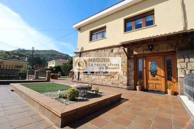 Foto 7b0a1462-1216-4719-b80b-d0569523cf94. Casa adossada amb calefacció aparcament a Kalero-Basozelai Basauri