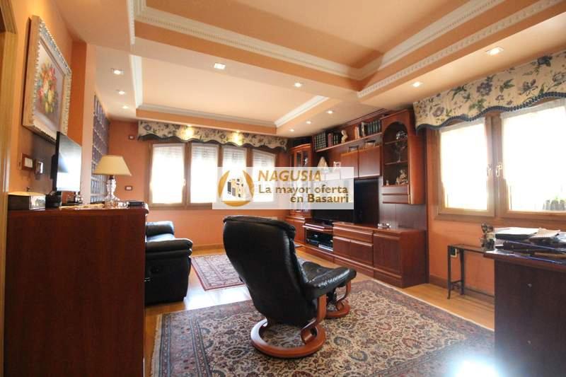 Foto 0889e7d5-6ff1-4130-893f-0685ef8dd7b9. Reihenhaus mit heizung parking in Kalero-Basozelai Basauri