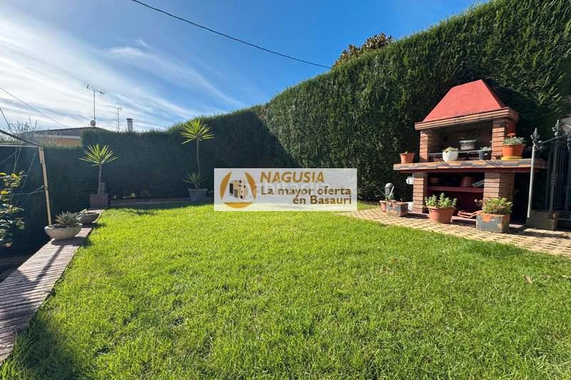 Foto 81217783-e066-4d98-8cab-2d3e4d6dd4a8. Reihenhaus mit heizung parking in Kalero-Basozelai Basauri