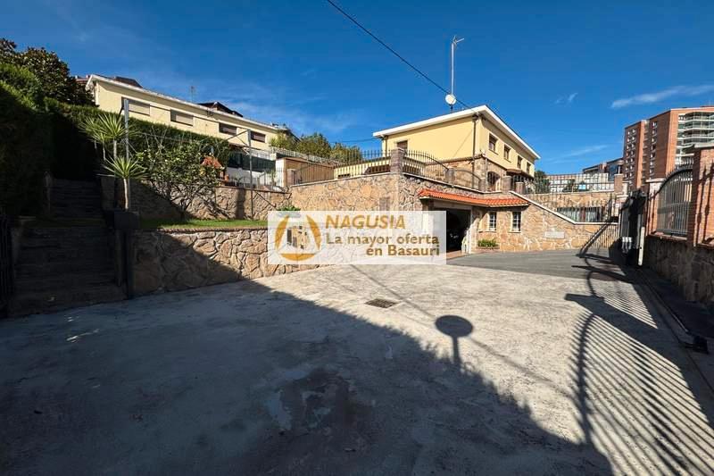 Foto 15e2dc70-b9a2-46e9-8685-567593c13970. Semi detached house with heating parking in Kalero-Basozelai Basauri