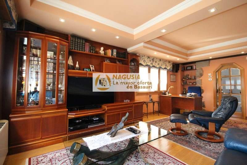 Foto 47ba6881-3e0e-4364-bf2e-4af93807b65b. Semi detached house with heating parking in Kalero-Basozelai Basauri