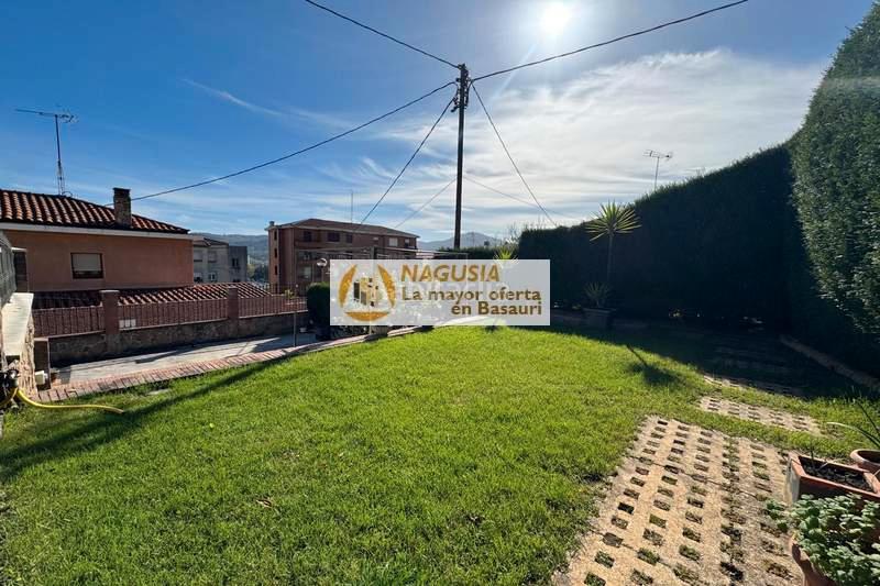 Foto 49d6a4ee-90e4-4cb3-b587-831a6958e29d. Semi detached house with heating parking in Kalero-Basozelai Basauri