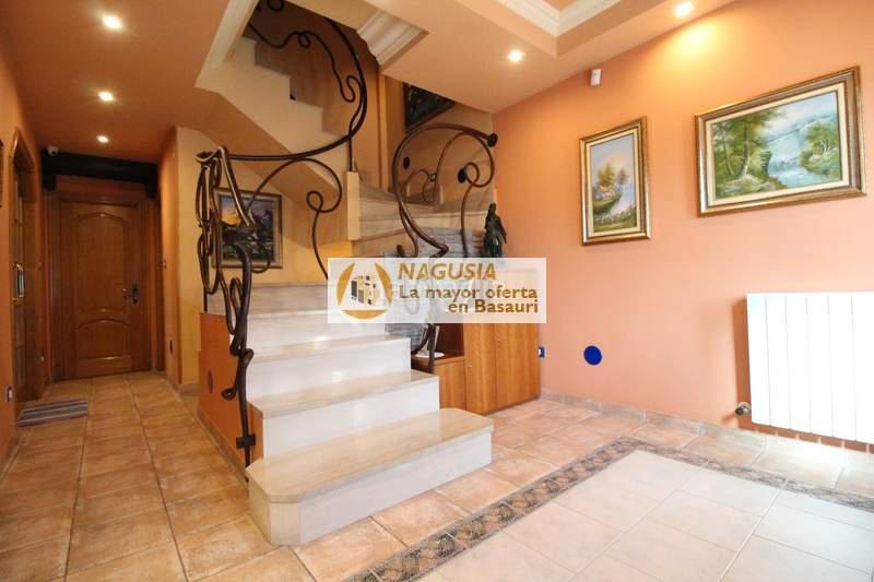 Foto 97c69048-5a2f-4347-90ee-84e73cff60f9. Semi detached house with heating parking in Kalero-Basozelai Basauri