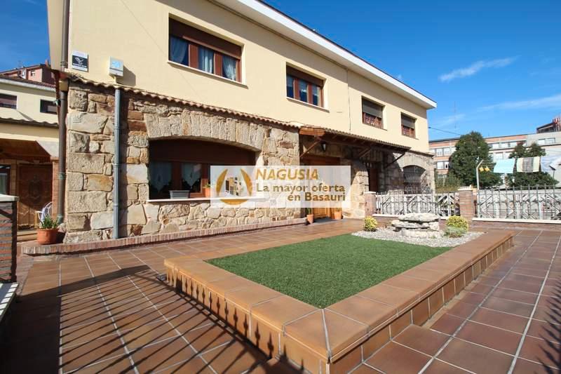 Foto d377d856-0278-4f4c-b802-48545933c3ff. Semi detached house with heating parking in Kalero-Basozelai Basauri