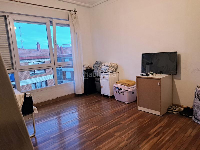 Foto 7a7458d5-06da-4973-9050-f5ea9384dfcf. Etagenwohnung mit heizung in Sarrikobaso Getxo