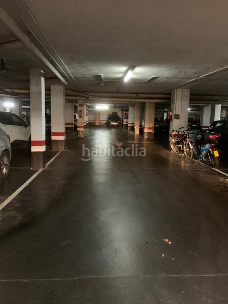 Foto b62e4b41-010a-4cb0-af9a-9264f369bbc1. Aparcament cotxe a Las Arenas Getxo