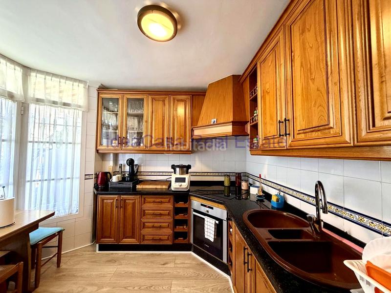 Foto 265b7acb-5483-40df-8c3c-4af4bdb63cbe. Maison avec parking dans Torre de Benagalbón Rincón de la Victoria