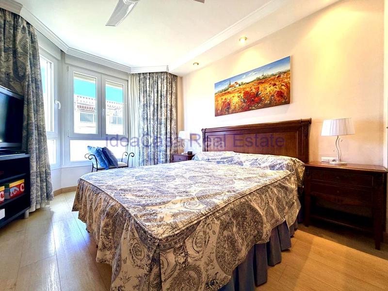 Foto bcb10855-378a-4d3e-ad02-d4fb372cd961. Maison avec parking dans Torre de Benagalbón Rincón de la Victoria