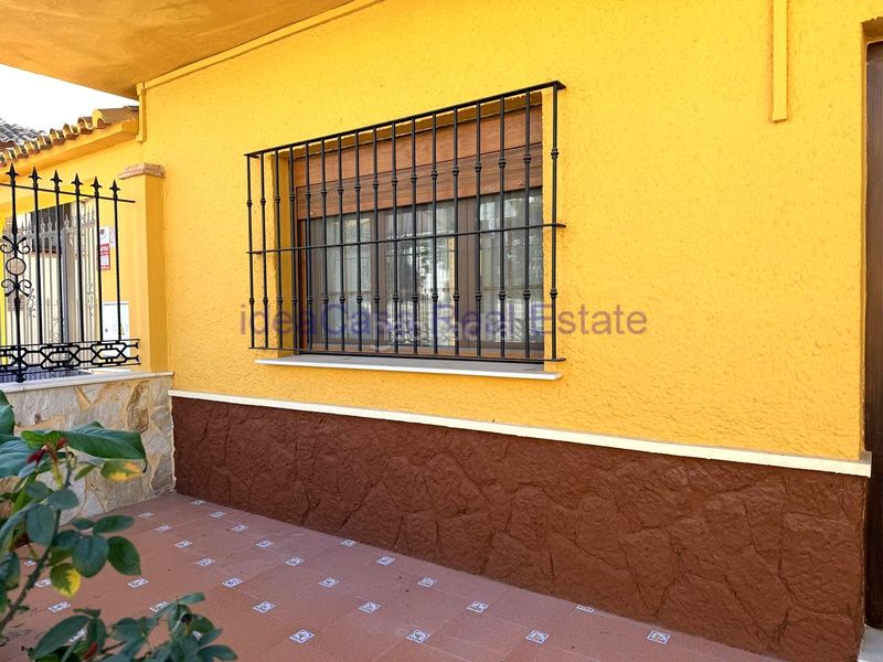 Foto f4067ca0-c25d-4a1a-a8a1-f639ff80dfe9. Lloguer casa a Campanillas Málaga