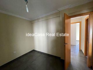 Miete Etagenwohnung in Dos Hermanas - Nuevo San Andrés. Piso luminoso semi amueblado